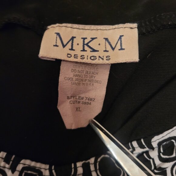 MKM Dress Size XL Black White Geometric - Picture 7 of 7